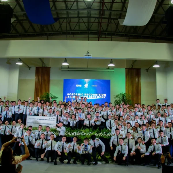 Batch Regalleos' Last Dance in the Academy - Group Picture